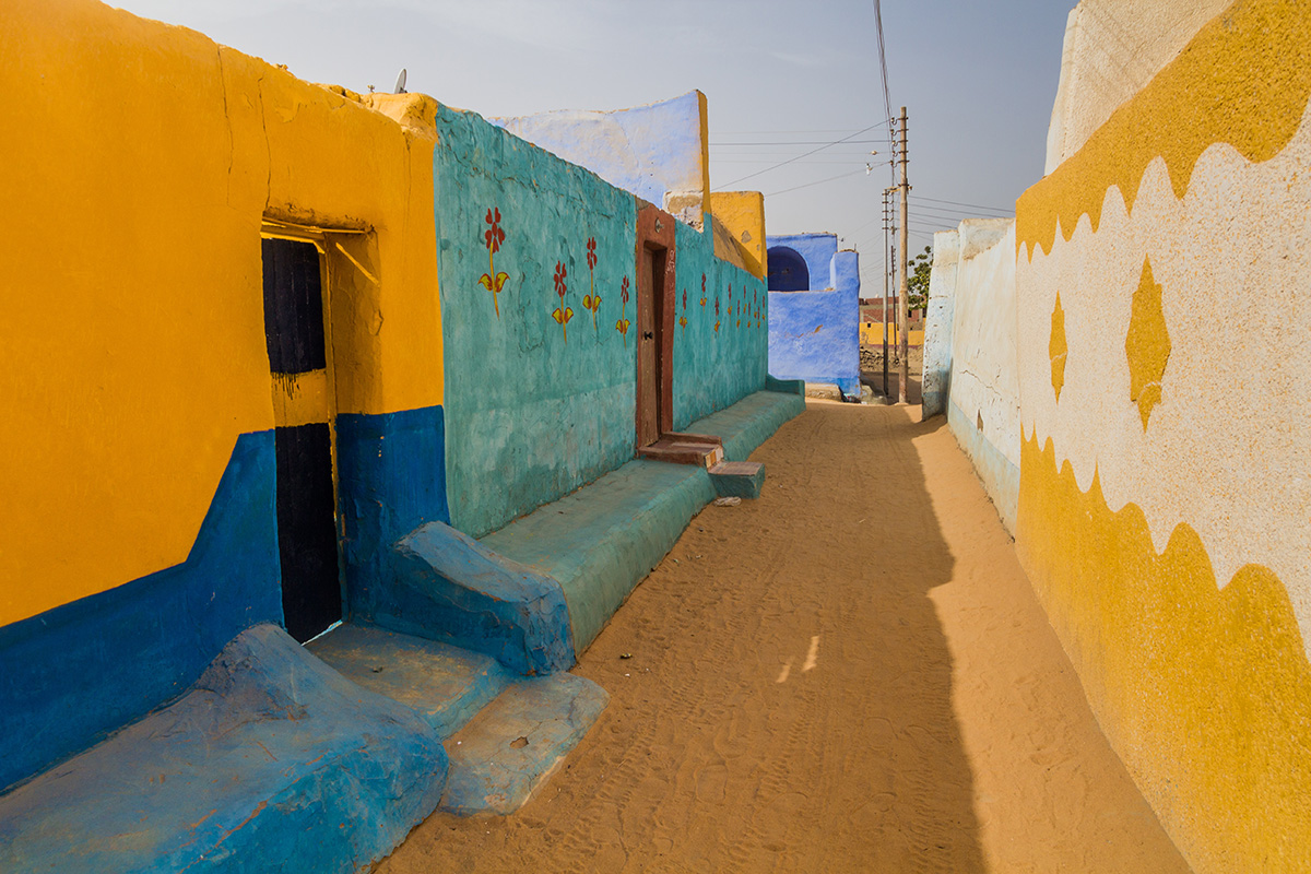 Colorful Nubian village near Aswan, Egypt @ AdobeStock