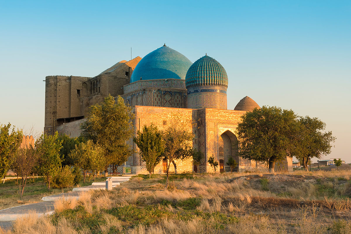 Photo: Mausoleum, Turkistan, Unesco World Heritage @ Khodja Ahmet Yasawi, AdobeStock
