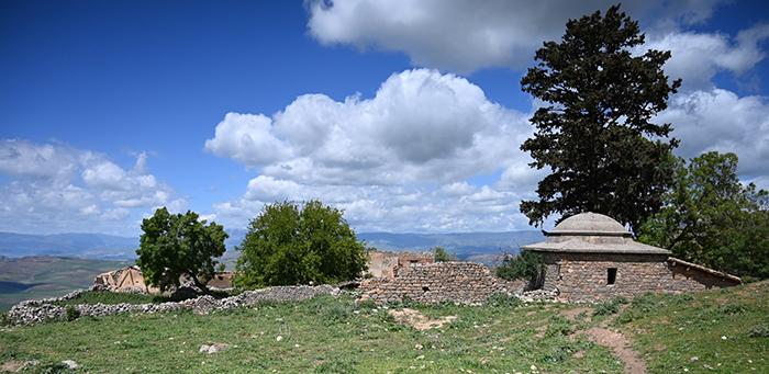 Photo-zaouïa-du-mont-Zouaoui-près-de-Constantine-crédits-D-Guignard-2024